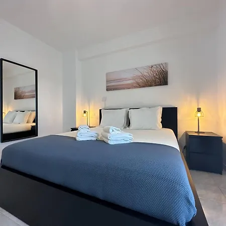 Apartamento Luxe With Pool, Airco, Seaview With Two Balcony - Go4portugal *