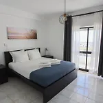 Go4portugal - Dinis - Luxe With Pool, Airco, Seaview With Two Balcony Apartment