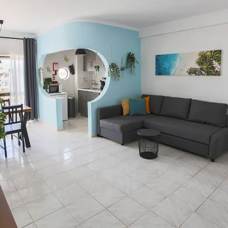 Go4portugal - Dinis - Luxe With Pool, Airco, Seaview With Two Balcony *