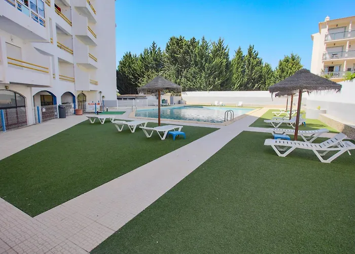Go4Portugal - Dinis - Luxe Condo With Pool, Airco, Seaview With Two Balcony 阿尔布费拉