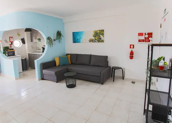 公寓 Go4Portugal - Dinis - Luxe Condo With Pool, Airco, Seaview With Two Balcony 阿尔布费拉