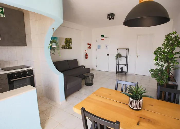 Go4Portugal - Dinis - Luxe Condo With Pool, Airco, Seaview With Two Balcony * 阿尔布费拉