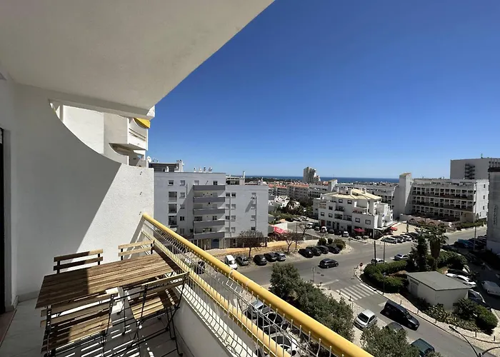 Go4Portugal - Dinis - Luxe Condo With Pool, Airco, Seaview With Two Balcony 阿尔布费拉