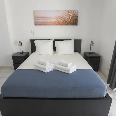 Appartement Luxe With Pool, Airco, Seaview With Two Balcony - Go4portugal *