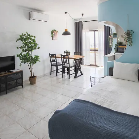 Go4portugal - Dinis - Luxe With Pool, Airco, Seaview With Two Balcony Албуфейра